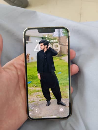 Apple iPhone 13 Pro