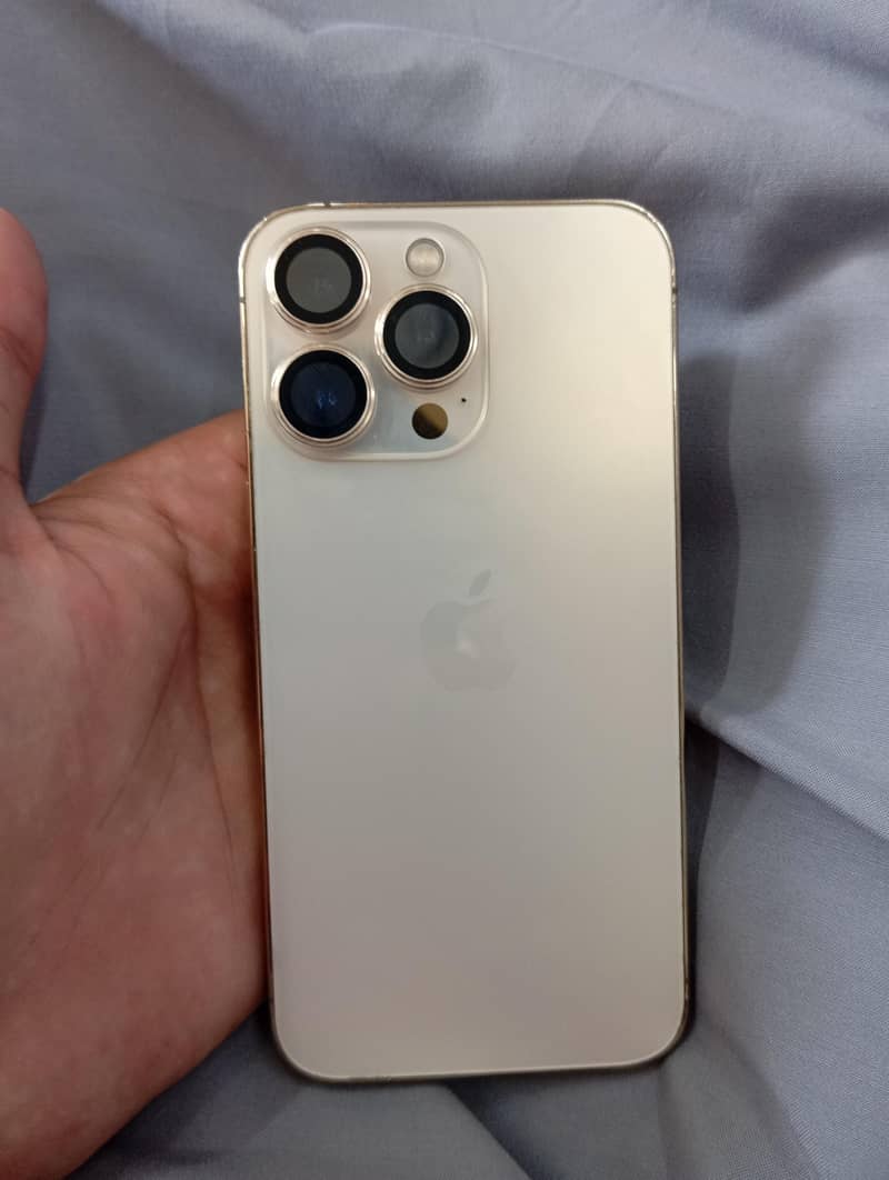 Apple iPhone 13 Pro 3