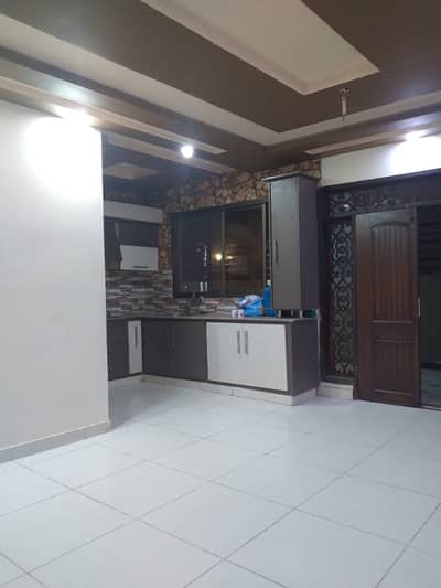 240 Yards 3rd Floor Portion WIth Roof For Sale In Gulshan Block 1