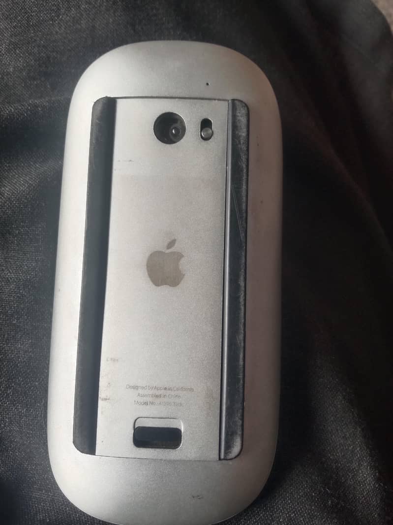 Apple magic mouse Model A1296 3