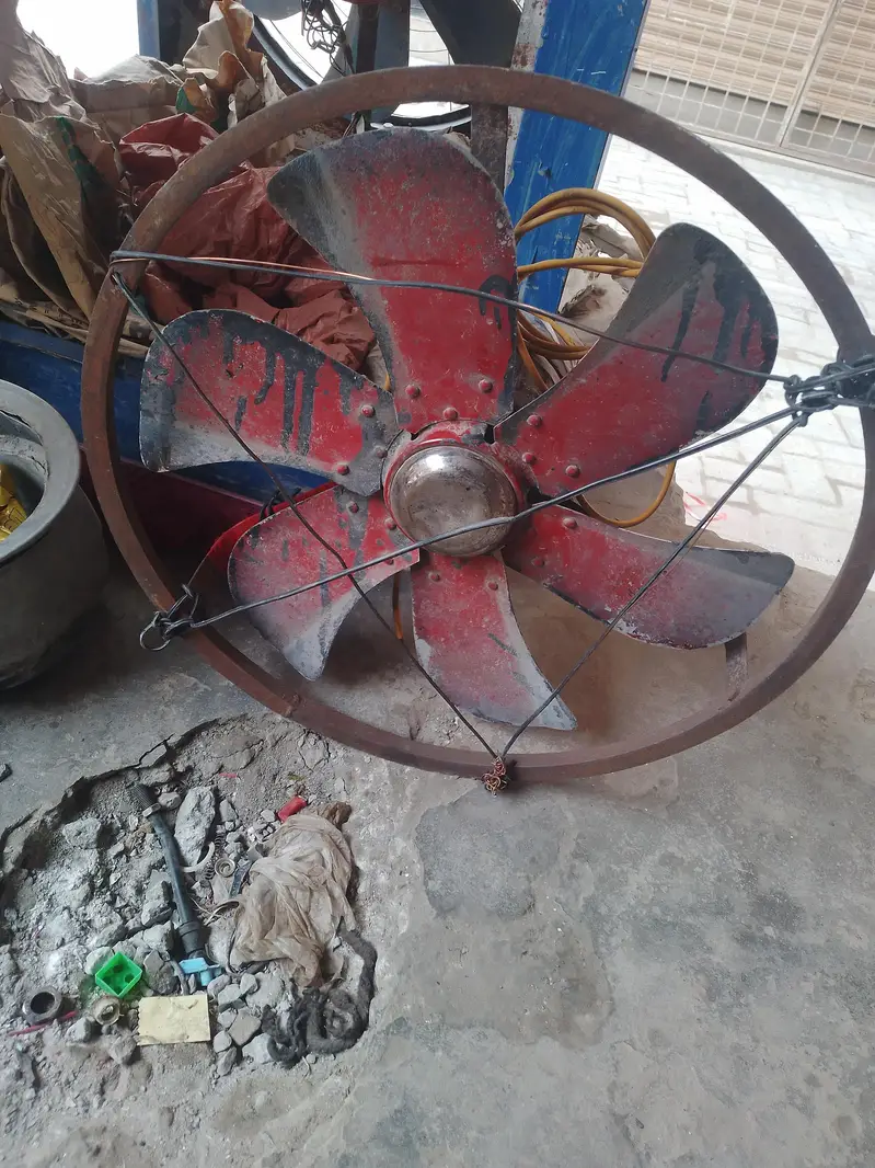Fan used — photo 2
