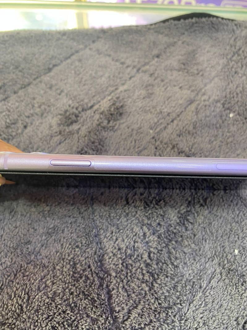 Apple iPhone 11 2