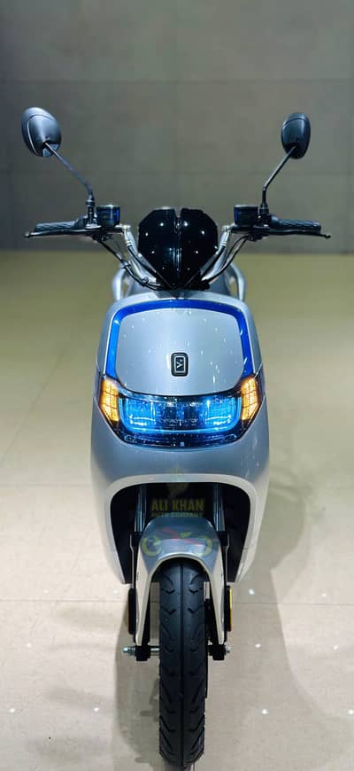 Scooty Kings Yadea Metro Evee Evon Okla EV Female scooty  Ramza