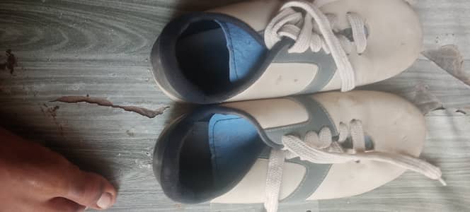 Football shoes