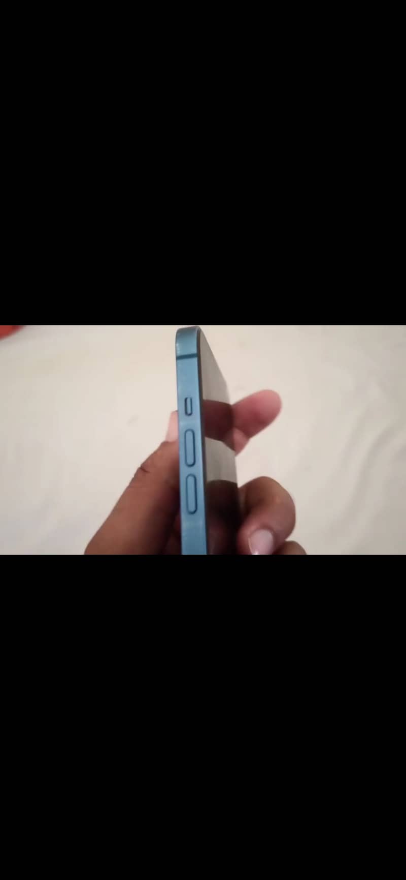 Apple iPhone 13 3
