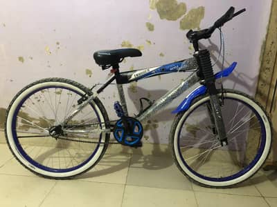 thunder brand new bicycle all ok.
