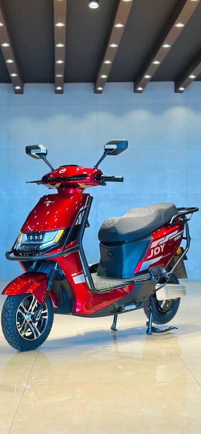 Scooty Kings Yadea Metro Evee Evon Okla EV Female scooty  Ramza