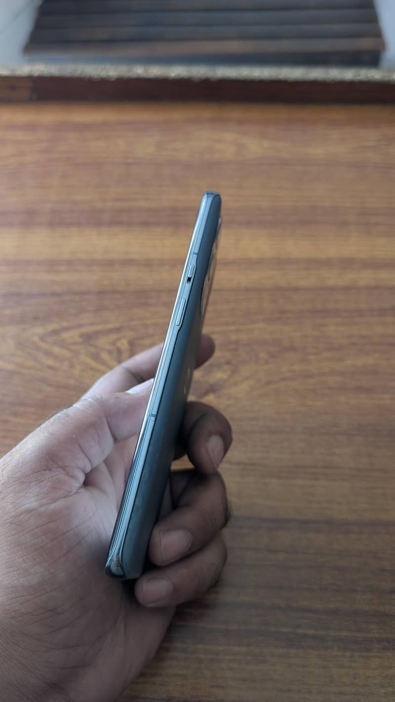 OnePlus 9 pro 4