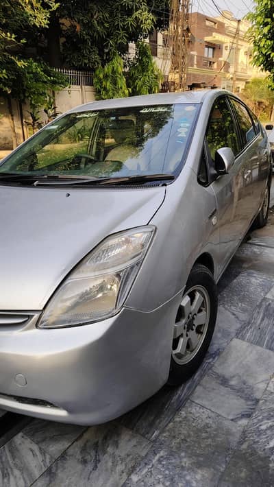 prius 1.5 Reg. 2015