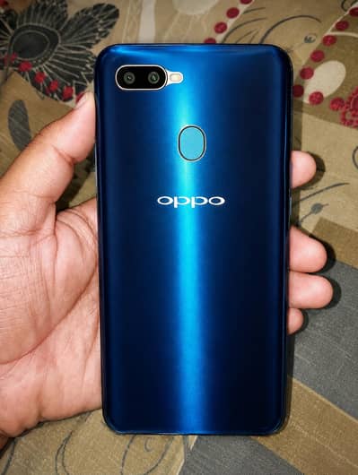 OPPO A7
