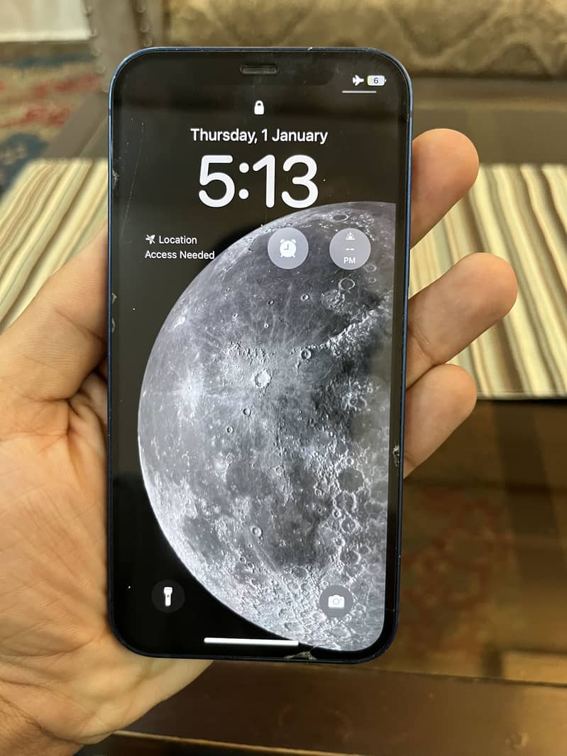 Apple iPhone 12 1