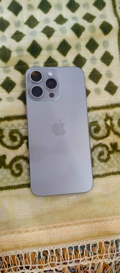 Apple iPhone 15 Pro Max box available only battery change but orignal