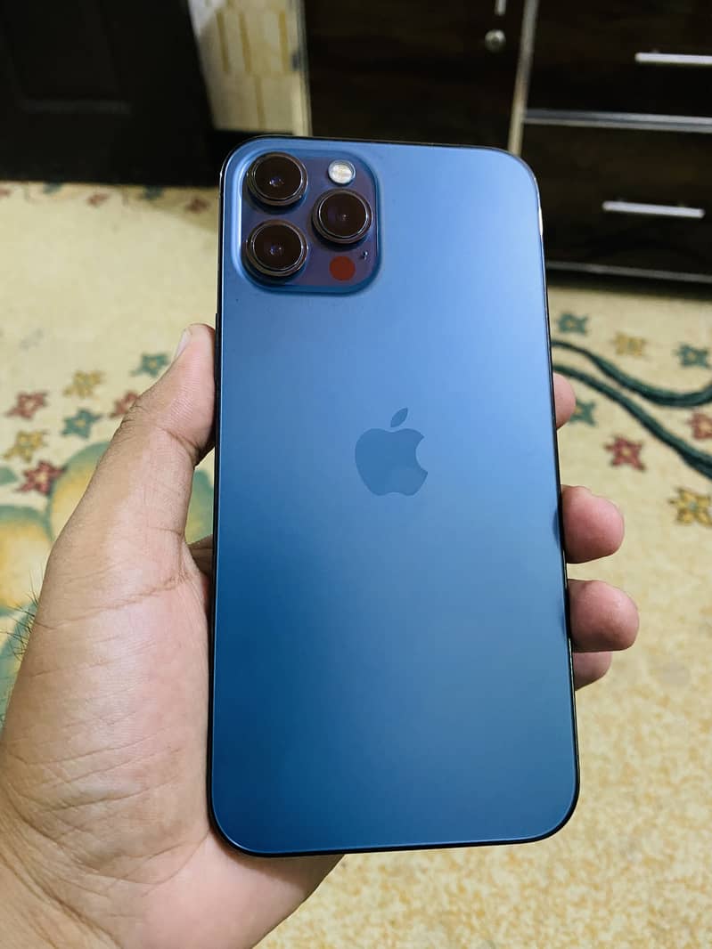 Apple iPhone 12 Pro Max 1