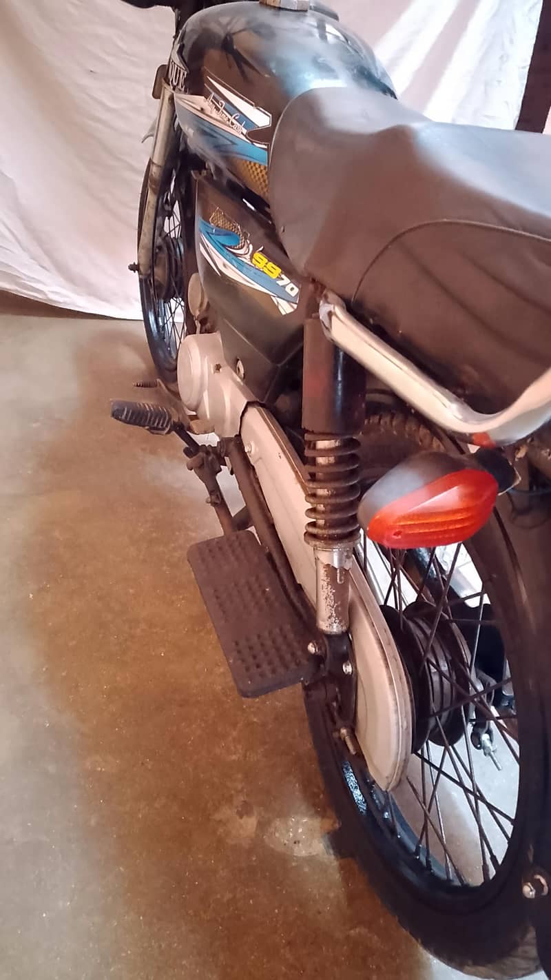 Unique 70cc 2