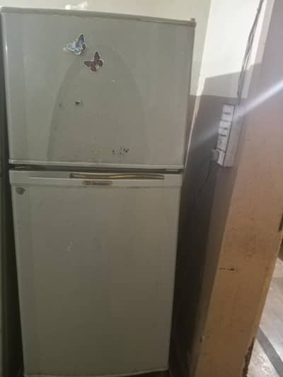 Dawlance refrigerator