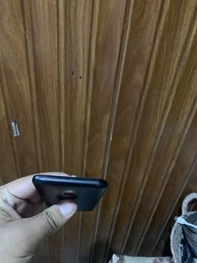 Samsung Mobile J6