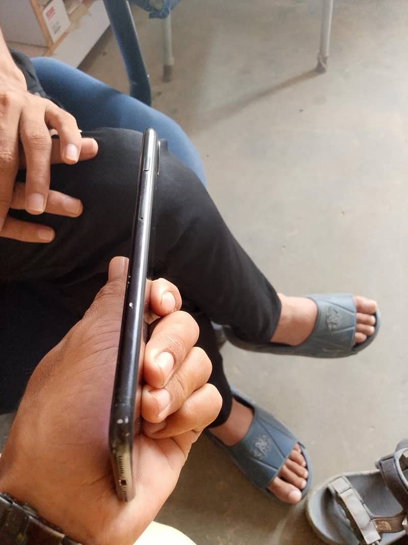 Apple iPhone 7 Plus 1