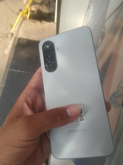 Samsung A17 All ok just box open