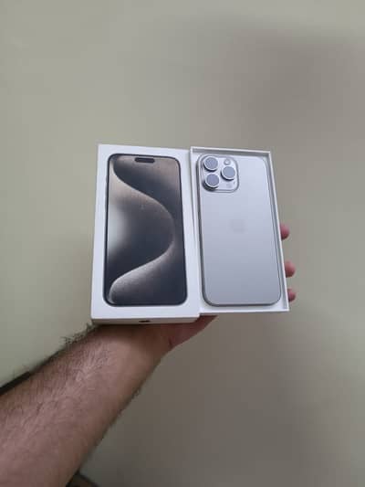 Apple iPhone 15 Pro Max