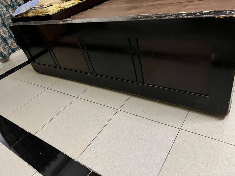 King Size Bed 2