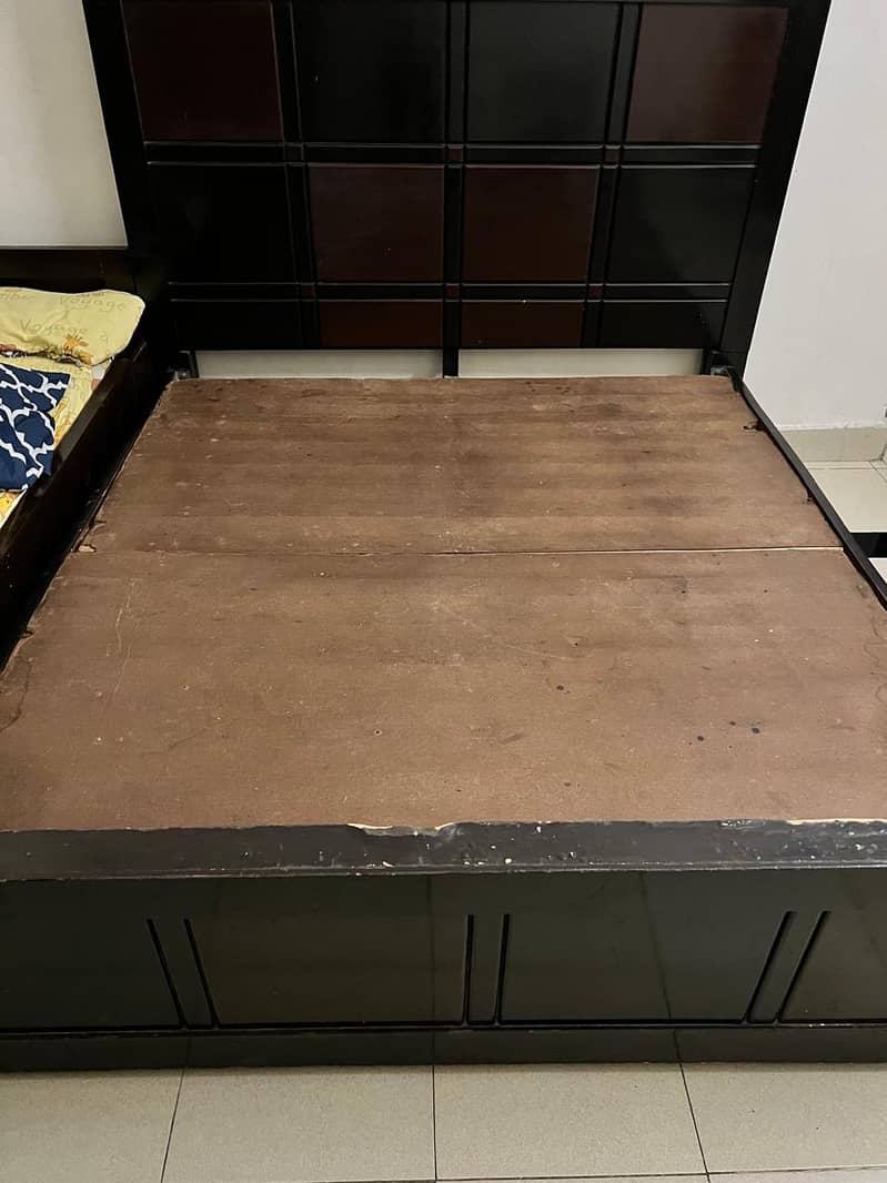 King Size Bed 3