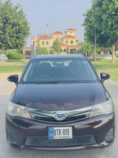 Toyota Corolla Axio 2013
