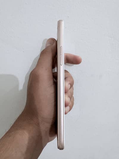 OPPO A57