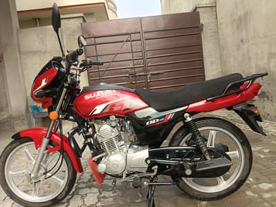 Suzuki 110 Red colur