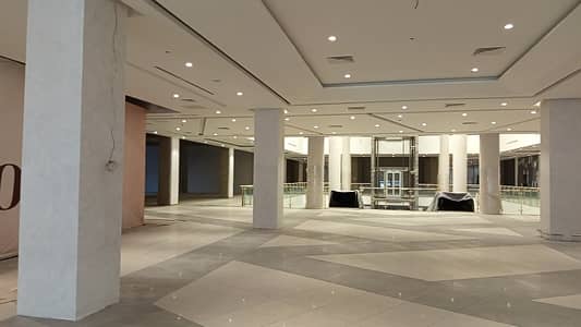 134 Sq Feet Shop On 2nd Floor