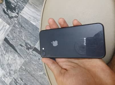 Apple iPhone 8