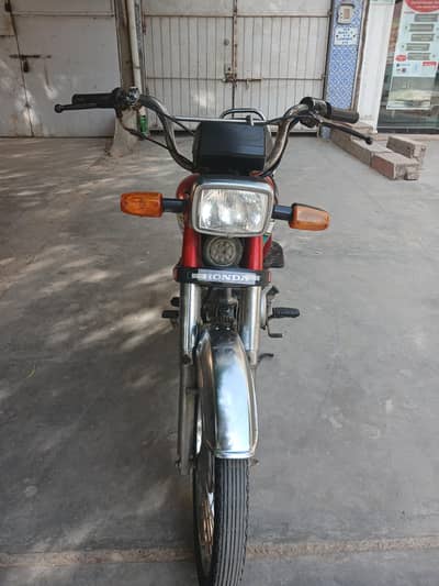 Zabardast Used Bike Saaf Suthri, Ready to Ride!
