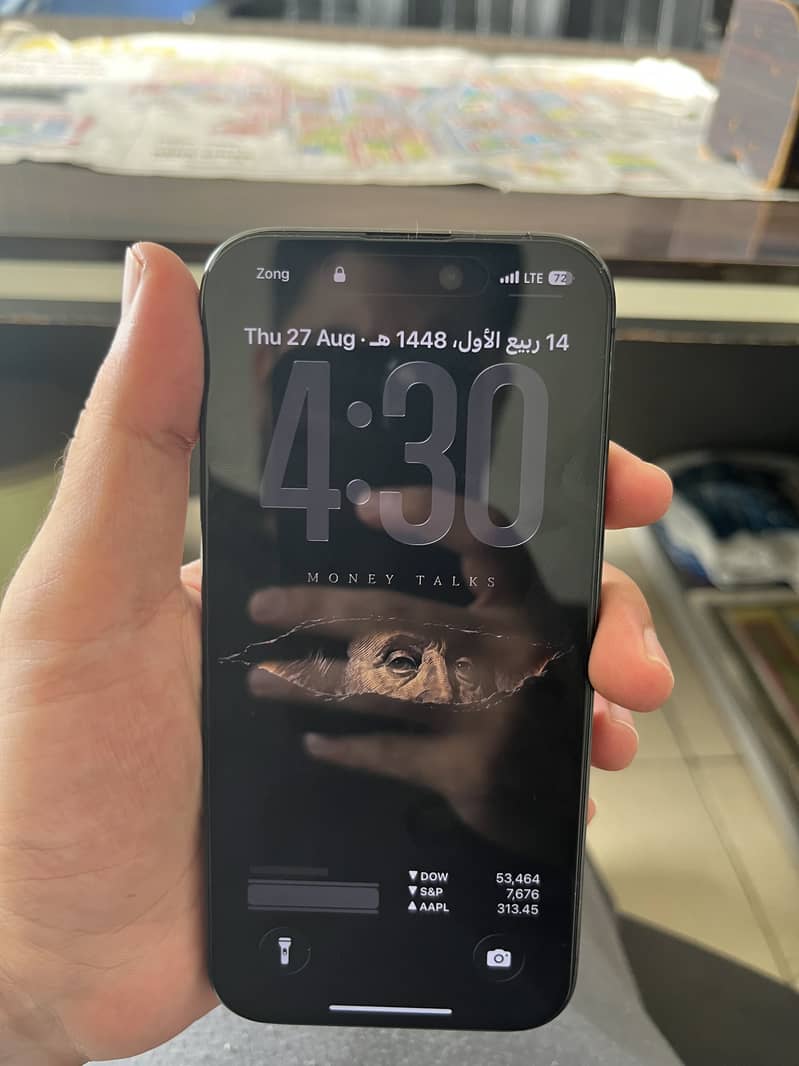 Apple iPhone 15 Pro 4