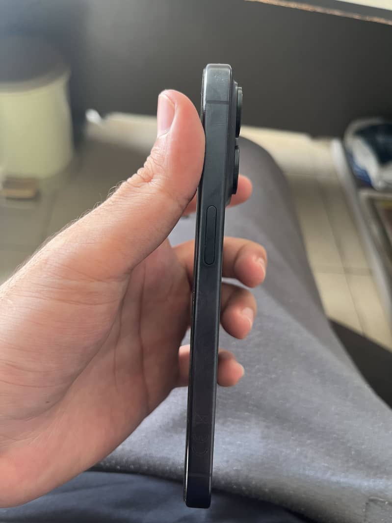 Apple iPhone 15 Pro 5