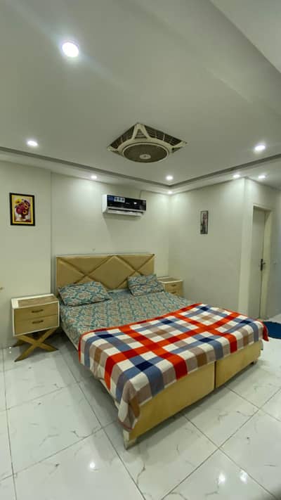 Apartment For rent in behria town for short booking