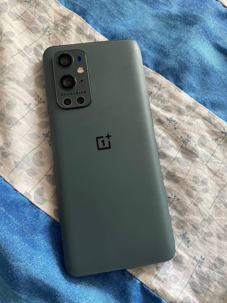 OnePlus 9 Pro 0