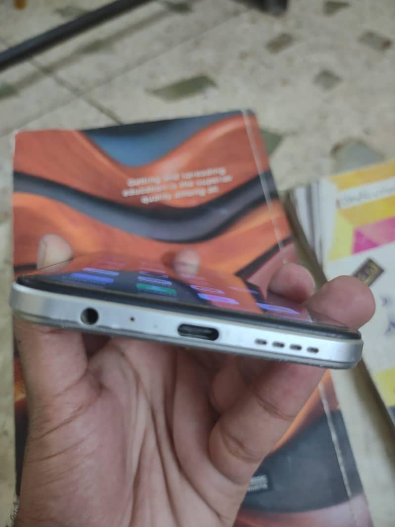 Infinix Note 11 2