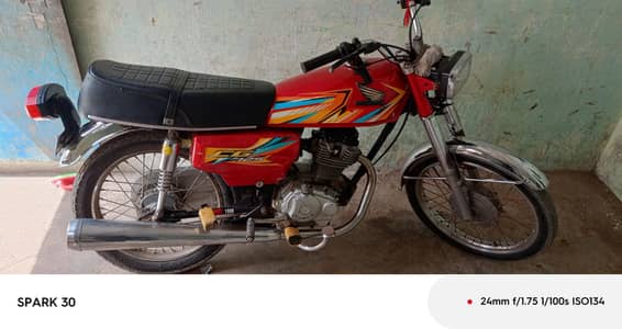 Honda CG 125 details padh ke message Karen