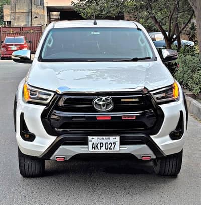 Toyota Hilux Revo 2.8 V Model 2022