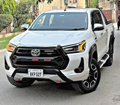 Toyota Hilux Revo 2.8 V Model 2022