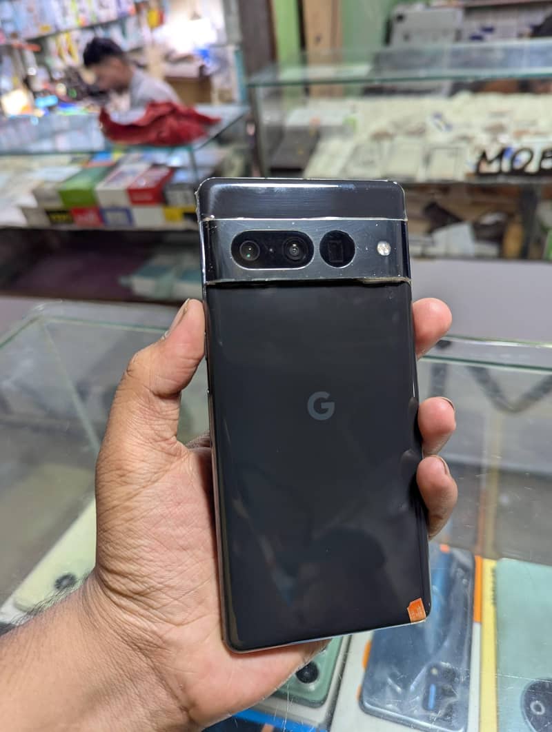 Google Pixel 7 Pro 9