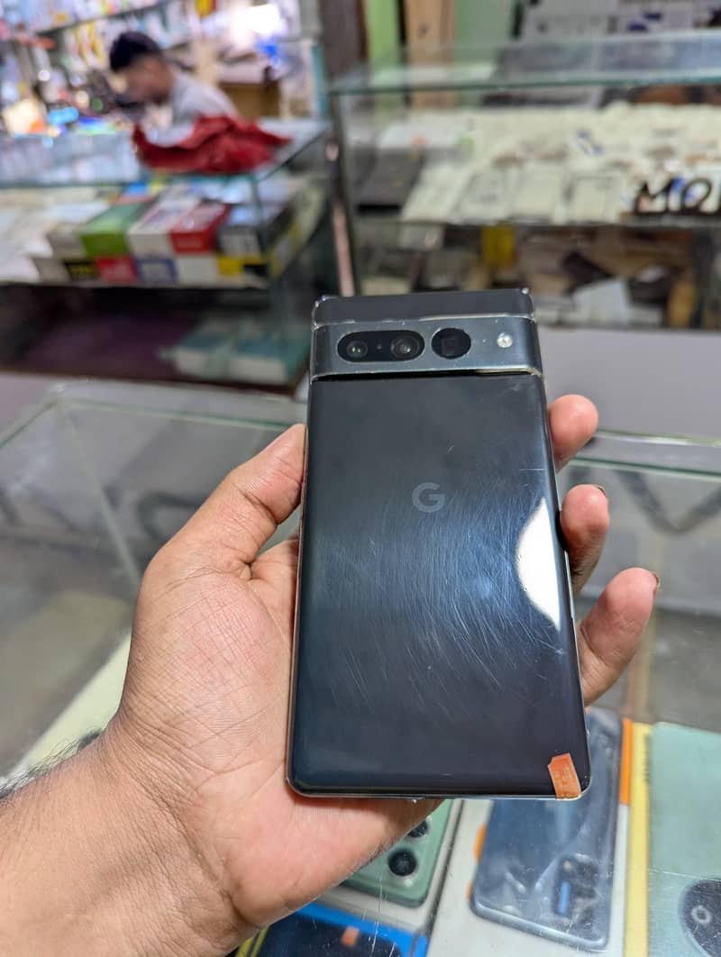 Google Pixel 7 Pro 12
