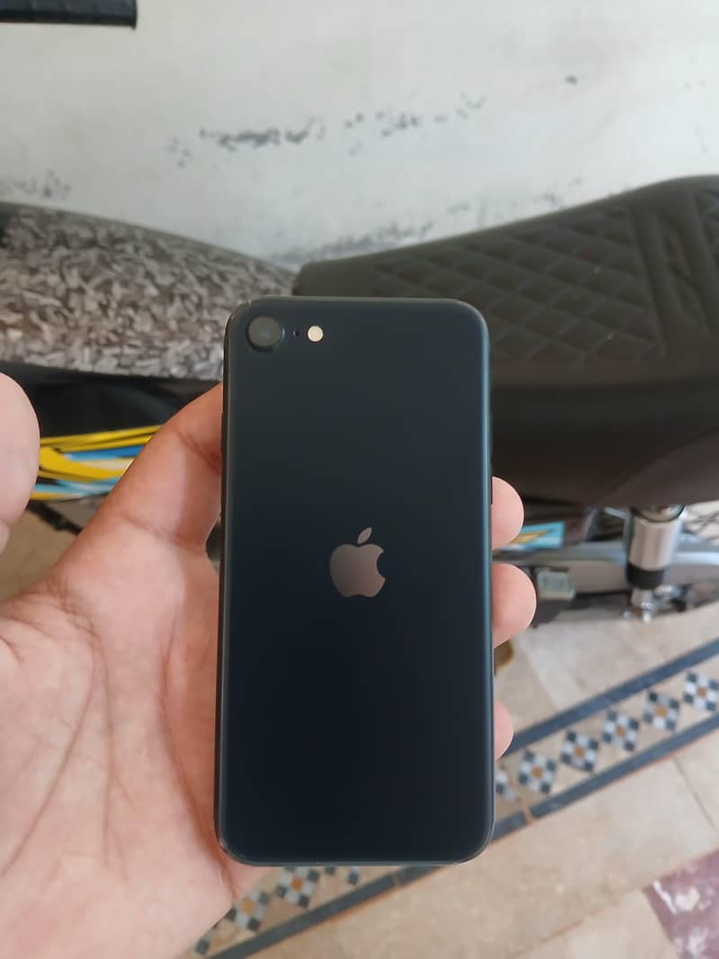 Apple iPhone SE 1