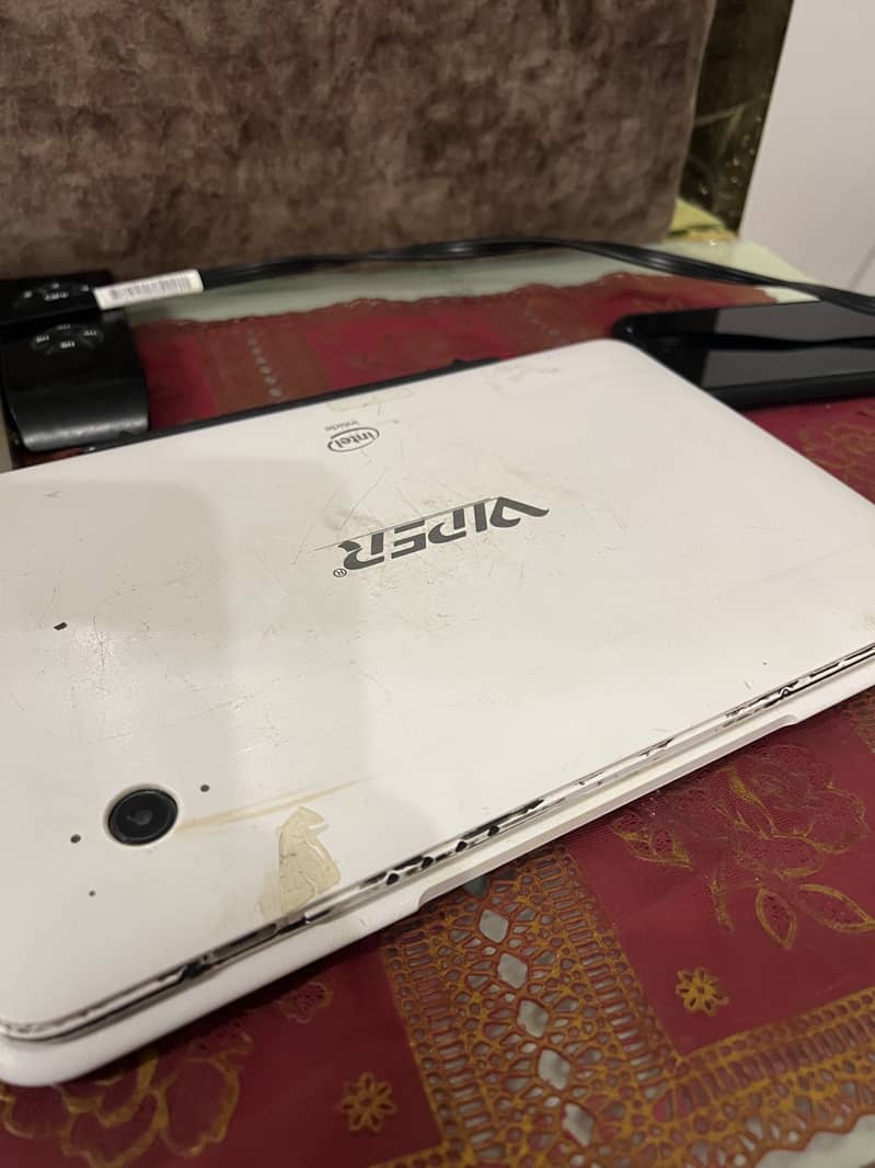 Intel Tablet 4