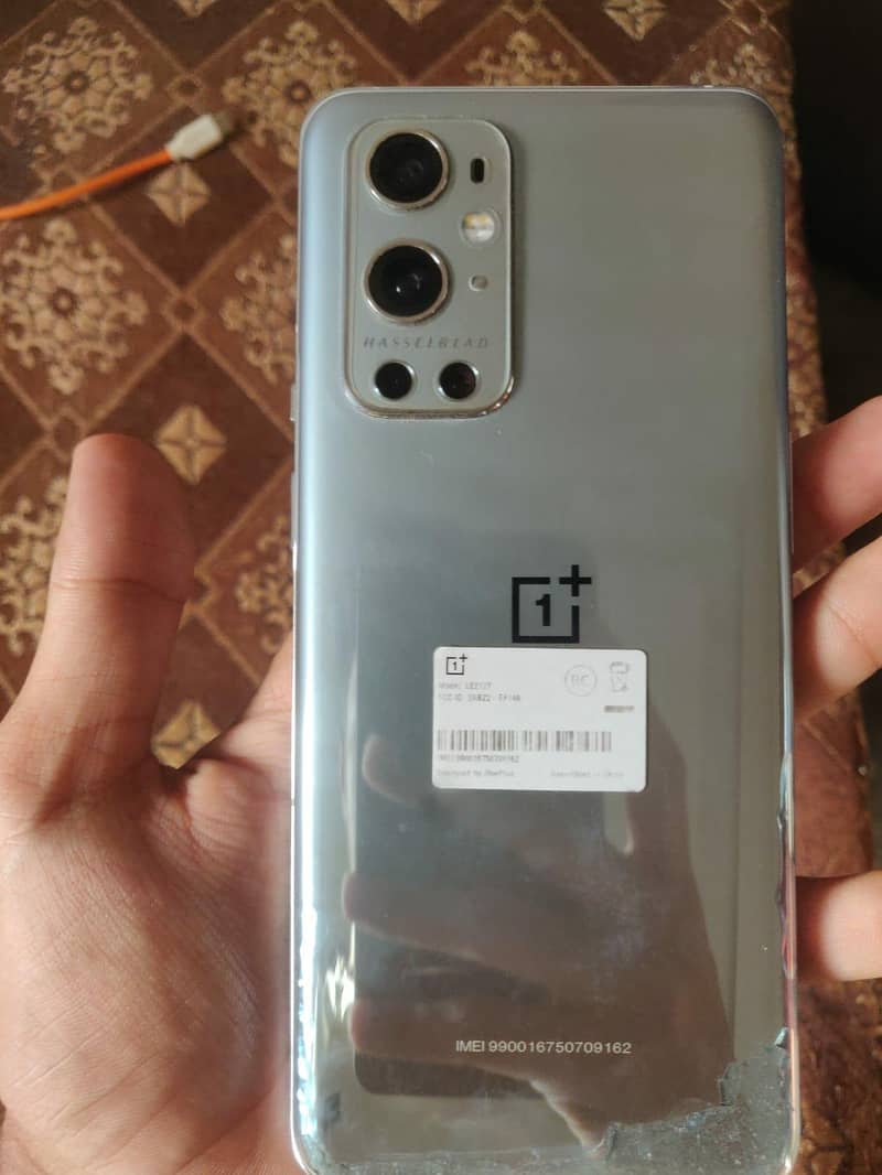 One Plus 9 Pro 0