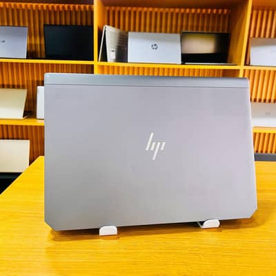 HP Gaming 4K Display Core i7 8th Gen 4GB Nvidia Graphic (Ram 16GB+512G