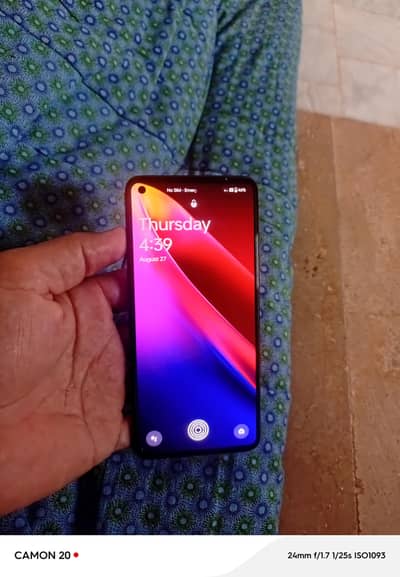 One plus 9/5G/8/128/ al ok Urgent Sale need cash