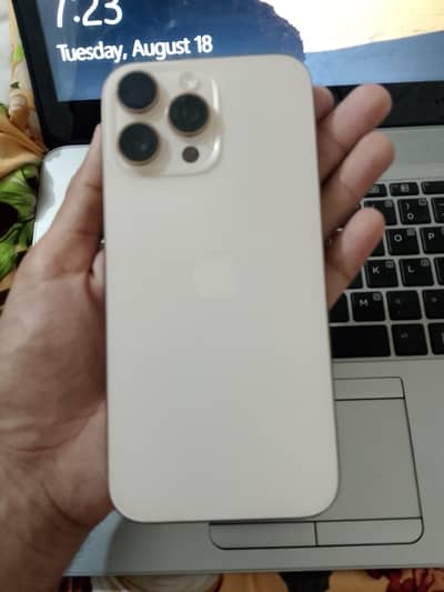 Apple iPhone 16 Pro Max