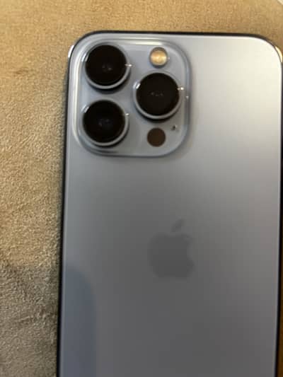 Apple iPhone 13 Pro