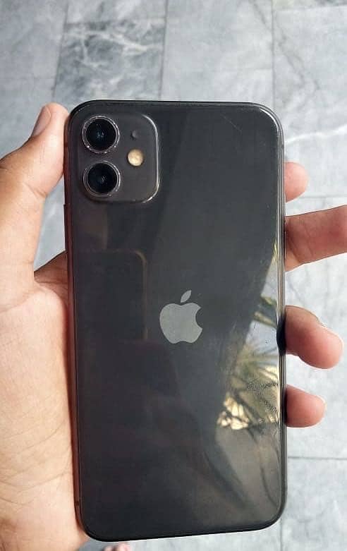 Apple iPhone 11 0