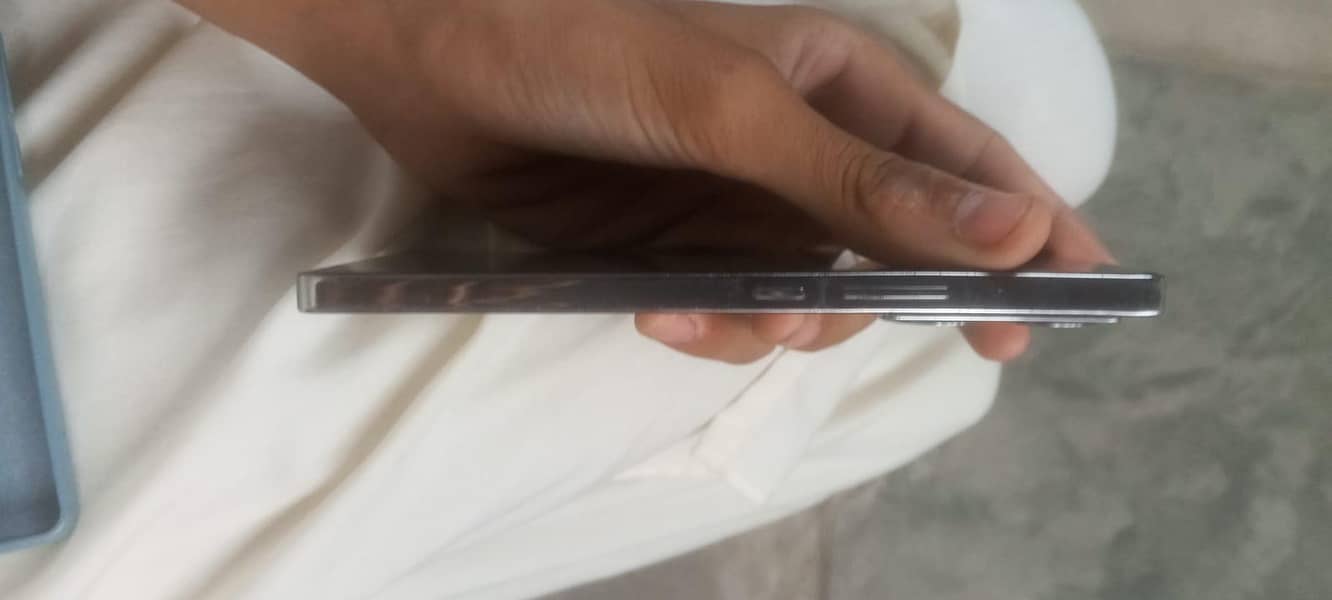 Infinix Note 40 7
